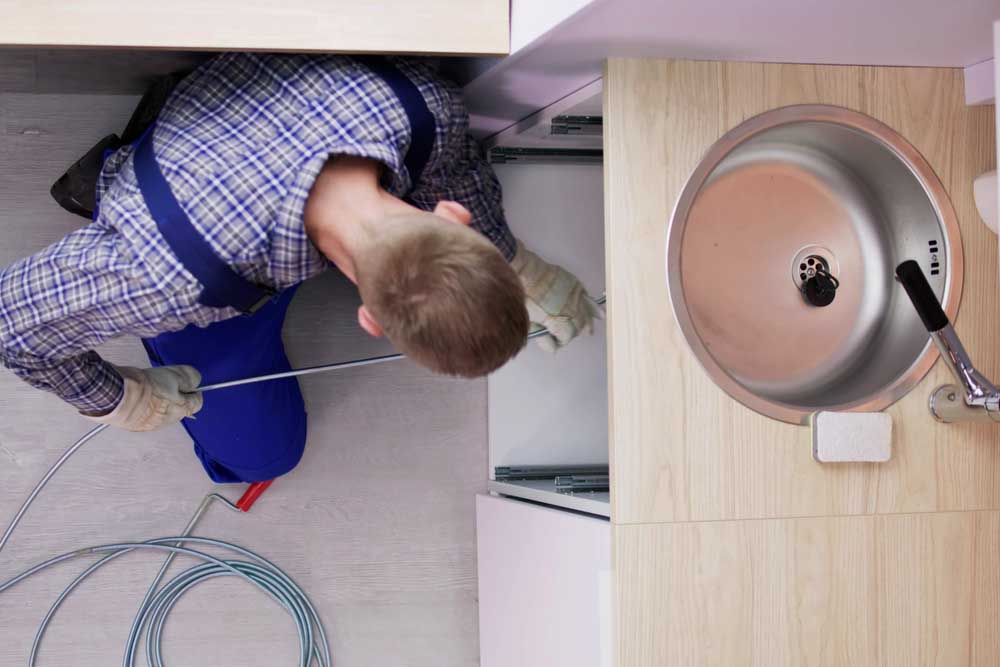 drain cleaning service crew