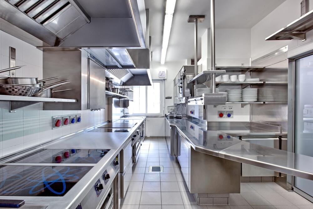commercial restaurant kitchen